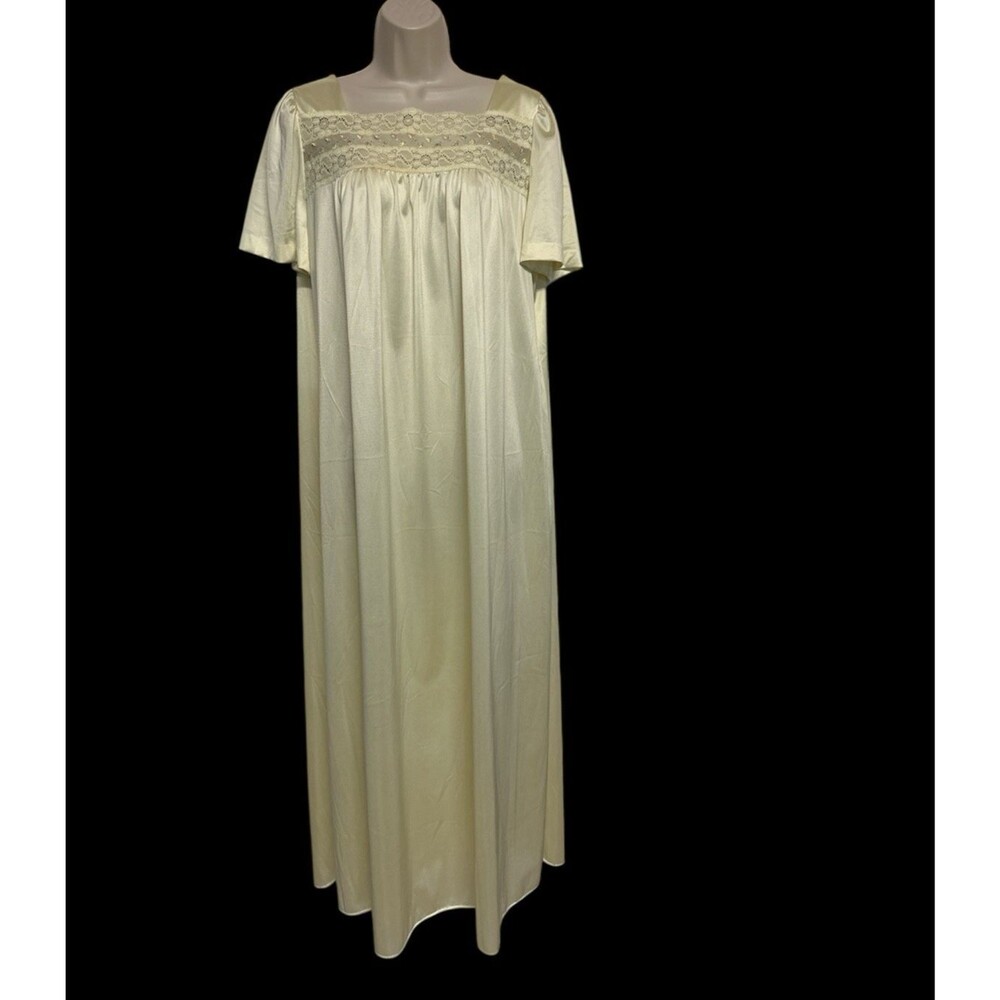 Vintage Vanity Fair Yellow Nightgown Womens Size L